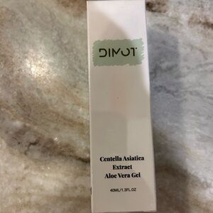 DIMOT Aloe Vera Gel exfoliating facial gel